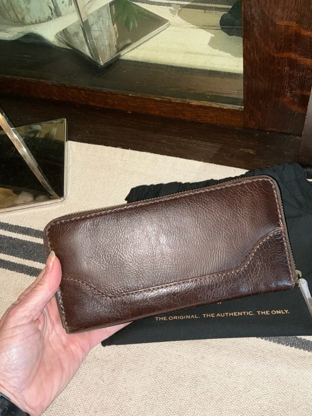 NWT Frye Leather Melissa Zip Around Wallet Dark Brown Retail $158